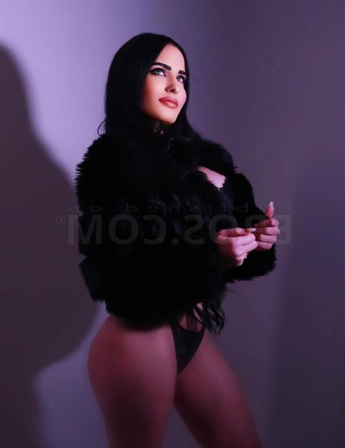 Escort modell Bikhal, Kiel - 8528