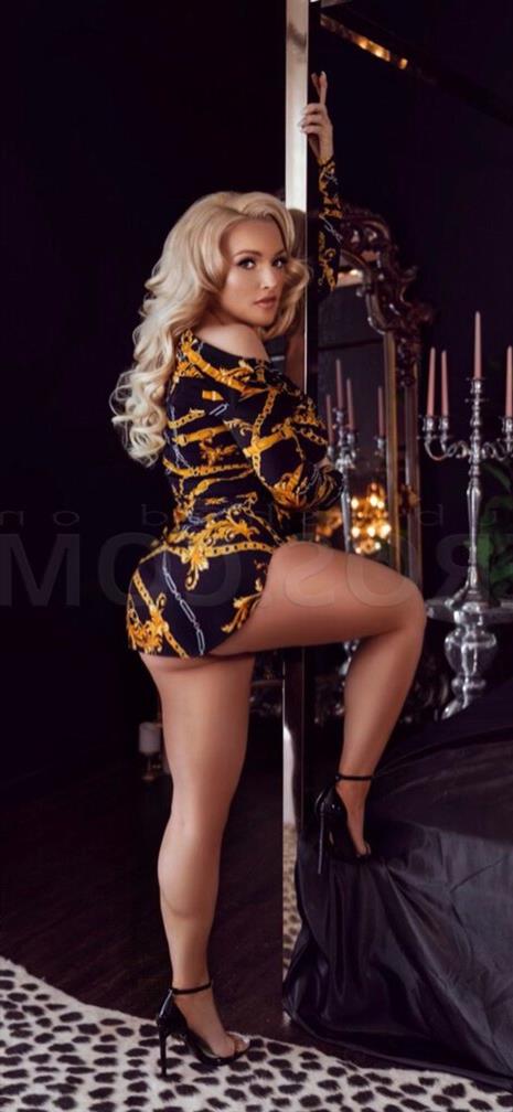 Melkina, escort in Solingen - 2563