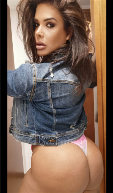 Escort modell Ornuma, Duisburg - 9557