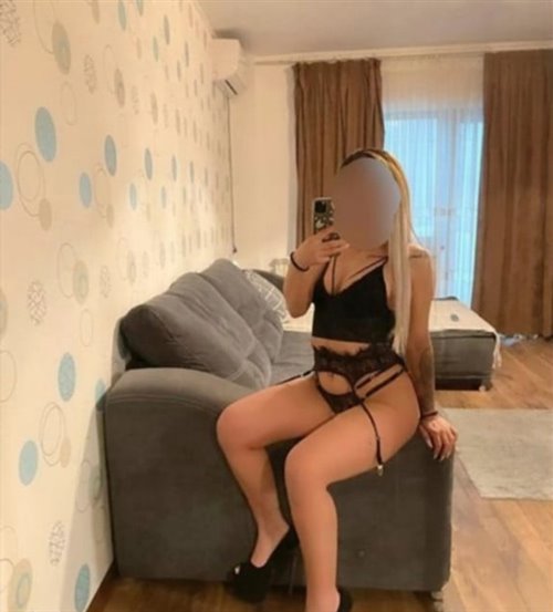 Suweba, escort in Köln - 5127