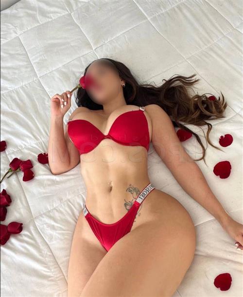 Escort Yen-Ngoc, München - 4935